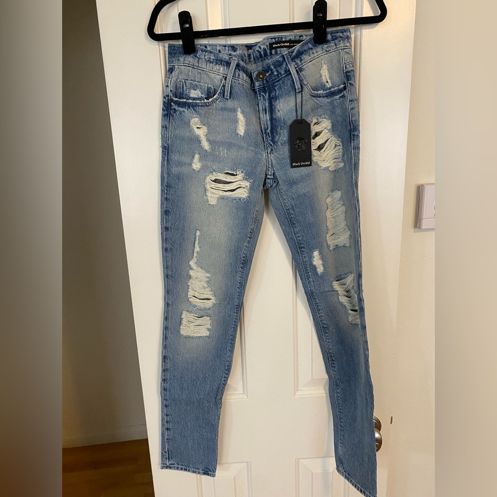 Black Orchid skinny boyfriend jeans.  New with tags